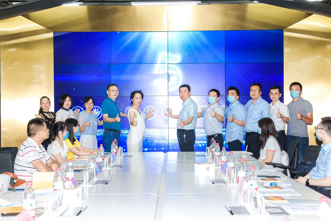 世佳偉業(yè)參加硚口區(qū)科技金融對接會暨三新材料孵化器科技金融工作站啟動儀式(圖6) 圖片